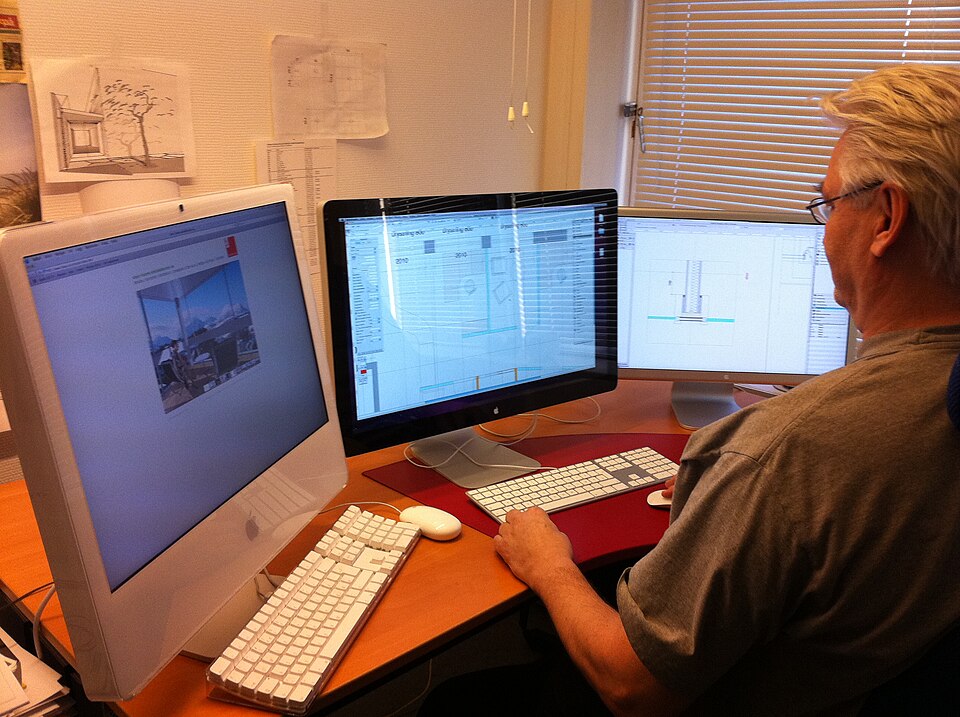 Un architecte au travail, photographie d’illustration.